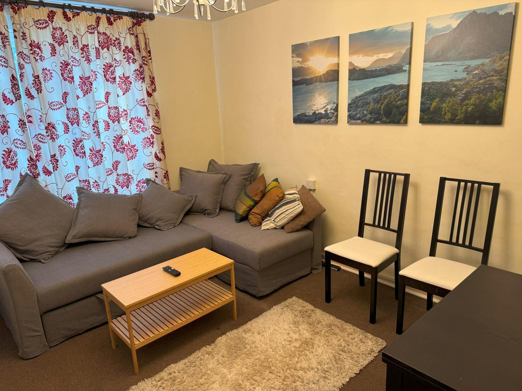 Lovely One Bed Apartment To Rent Londra Esterno foto